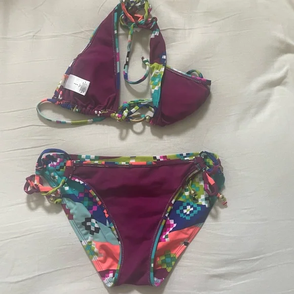 Aztec Print Bikini - Picture 4 of 4